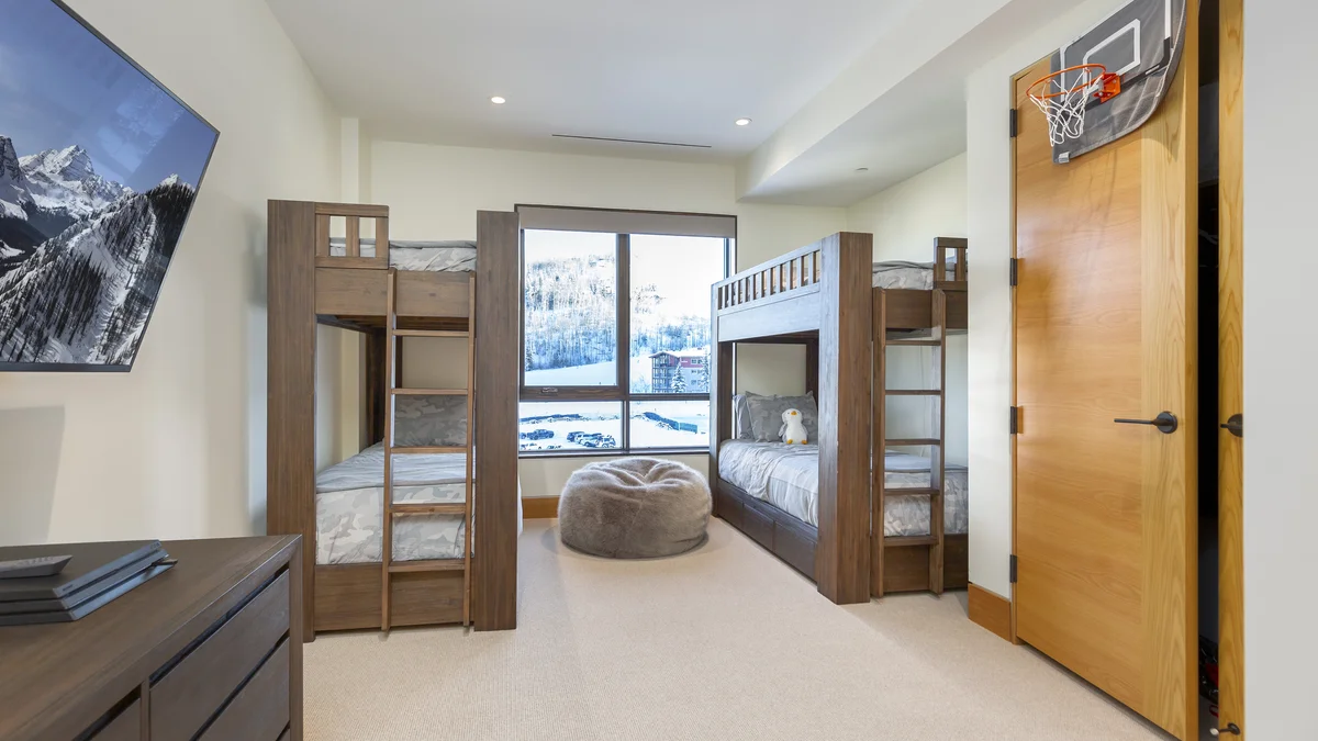 Bedroom with two bunk beds