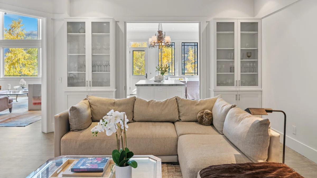 Den With Wet Bar