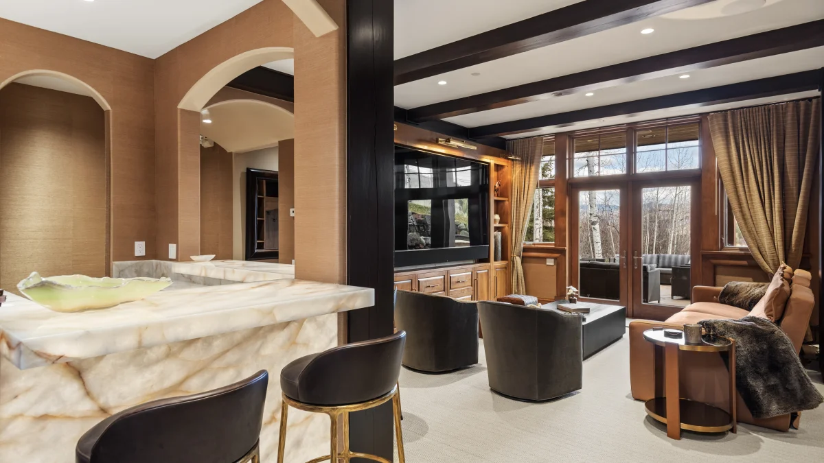Two Creeks Home