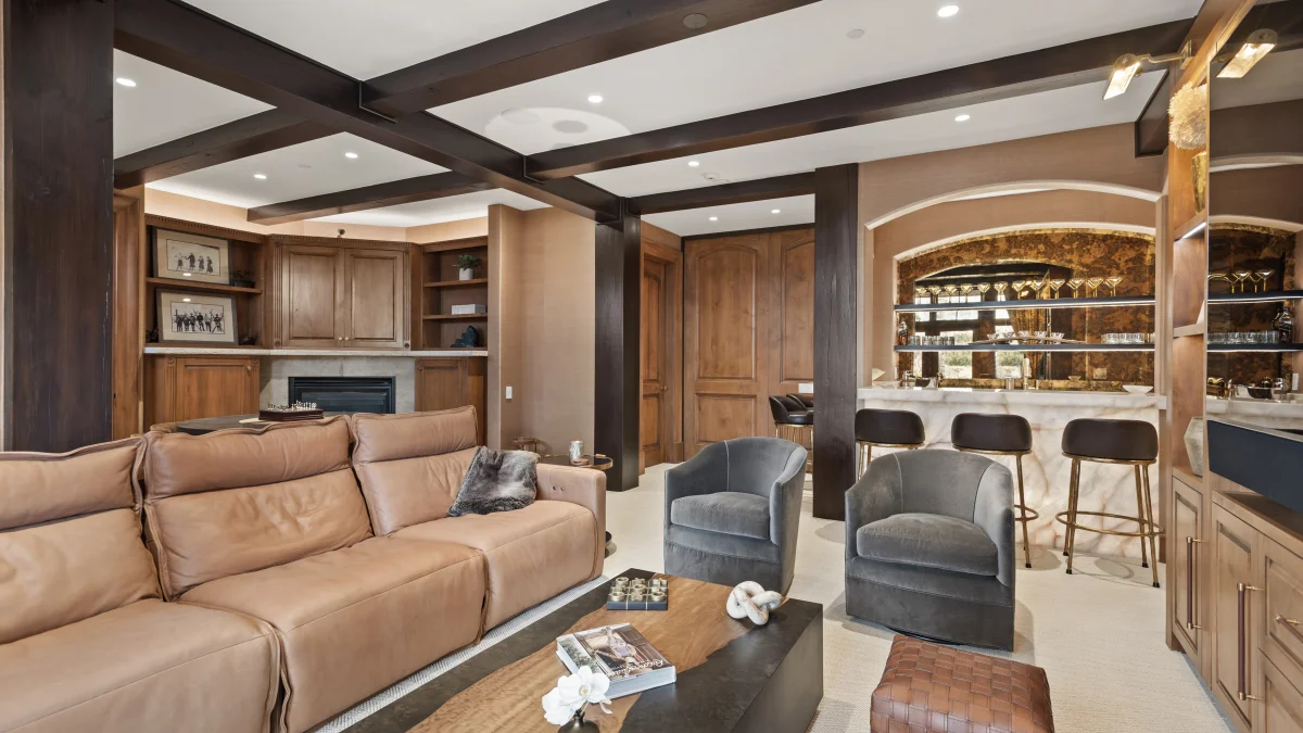 Two Creeks Home