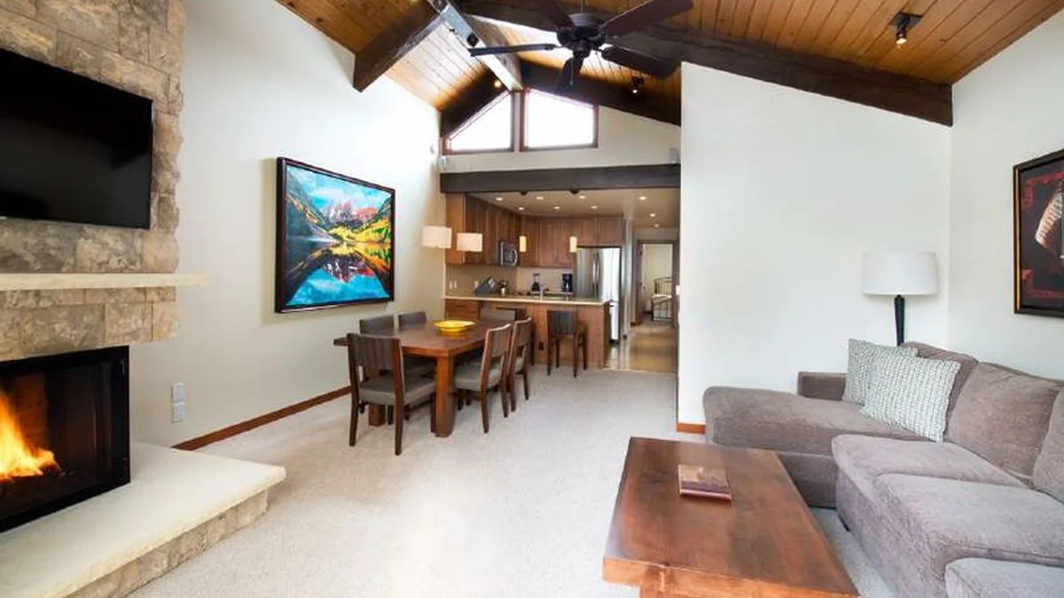 Deluxe Condo