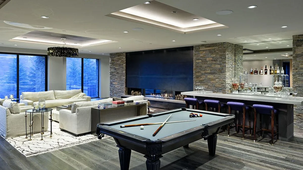 Pool Table