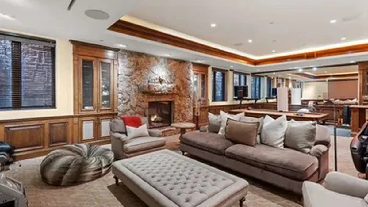 353 Pfister Drive