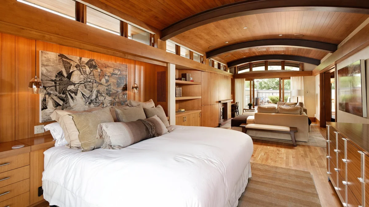 Kobey Penthouse