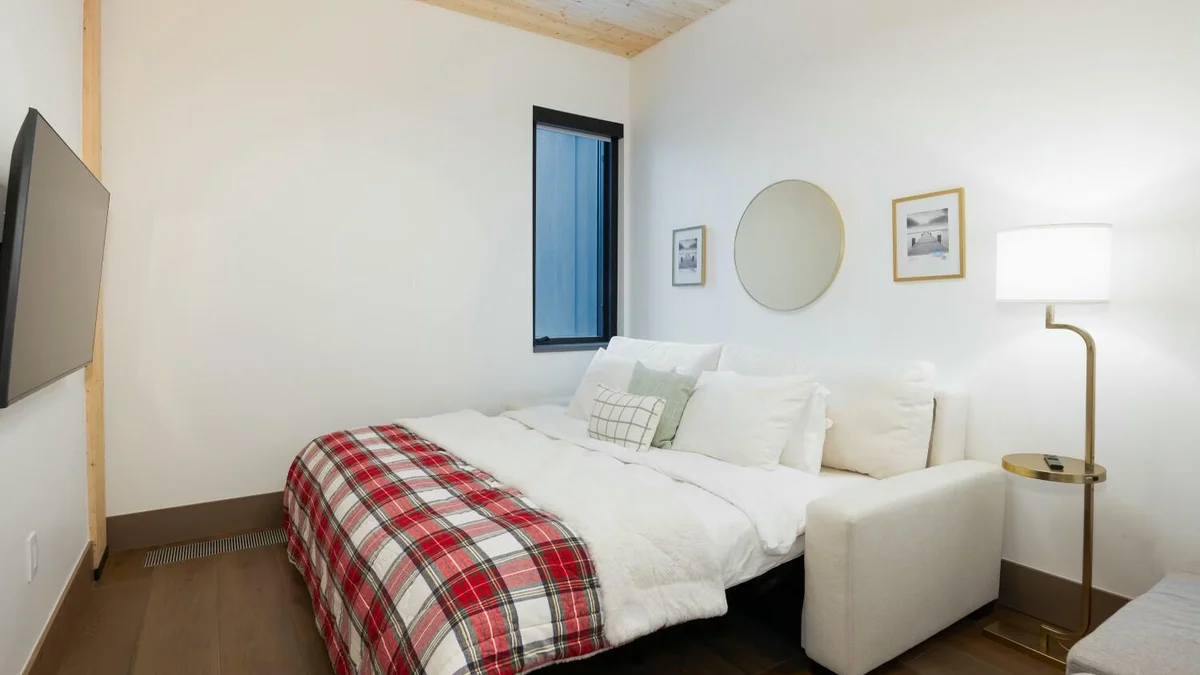 Bedroom 4 