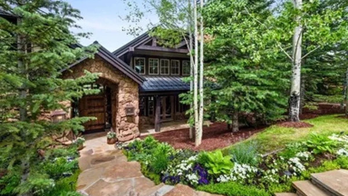 353 Pfister Drive