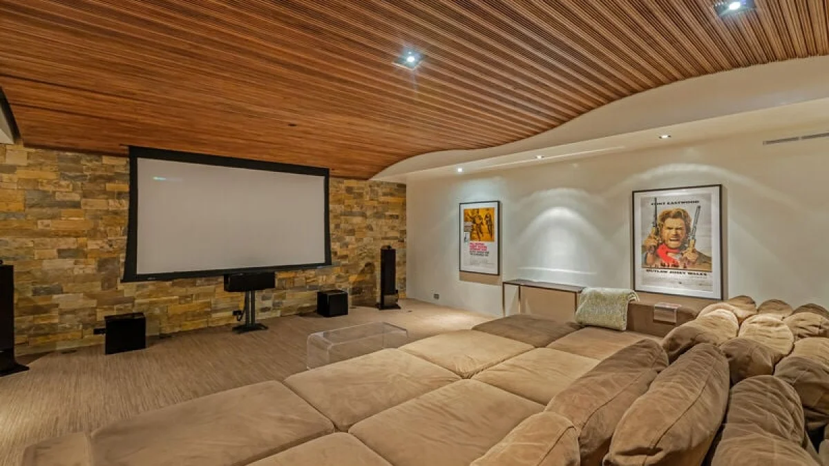 Bear Paw Lodge