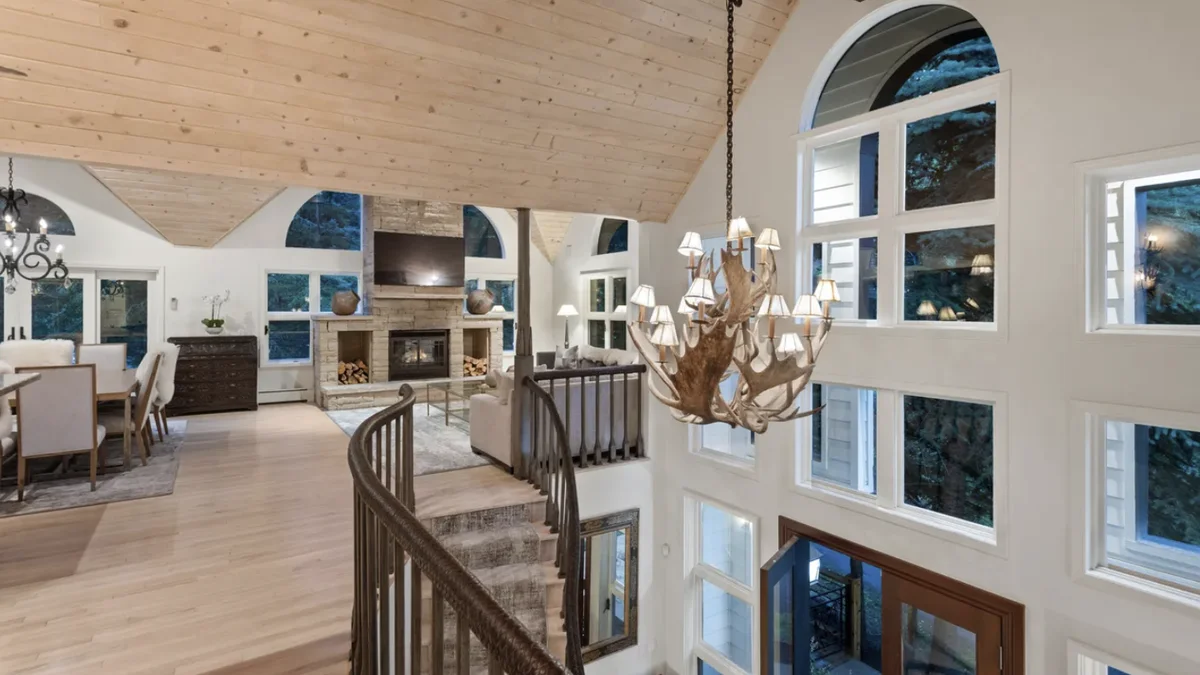Mountain Contemporary