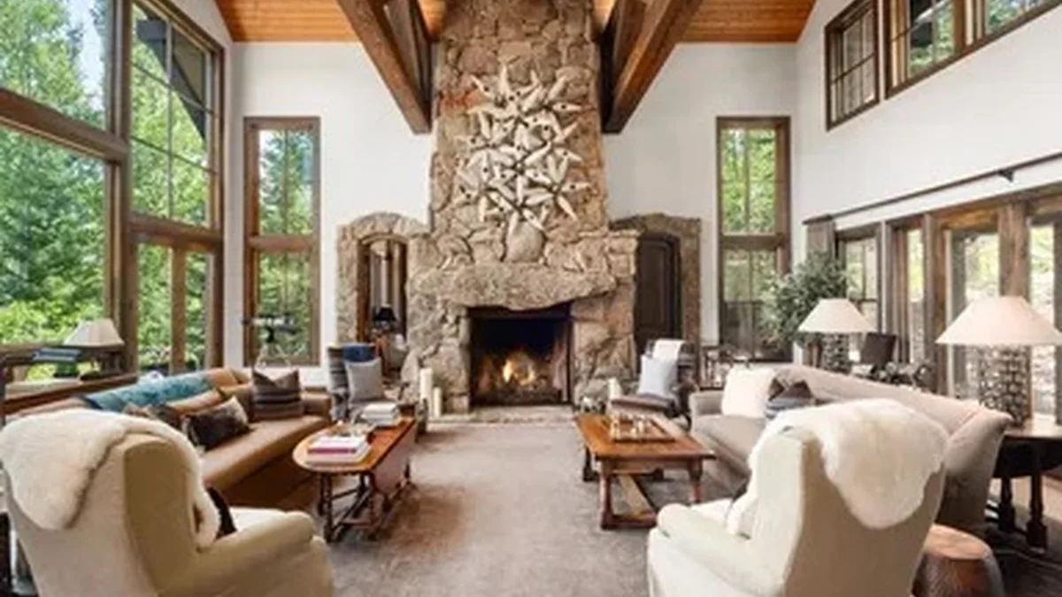 353 Pfister Drive