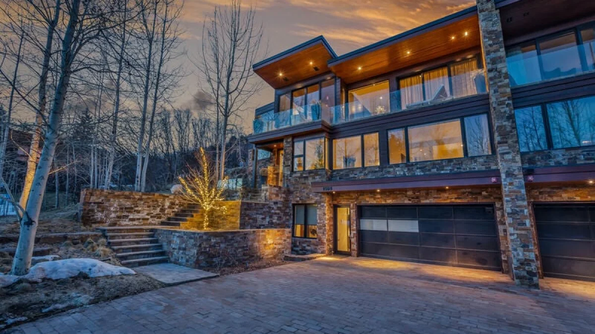 Bear Paw Lodge