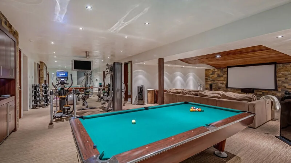 Bear Paw Lodge