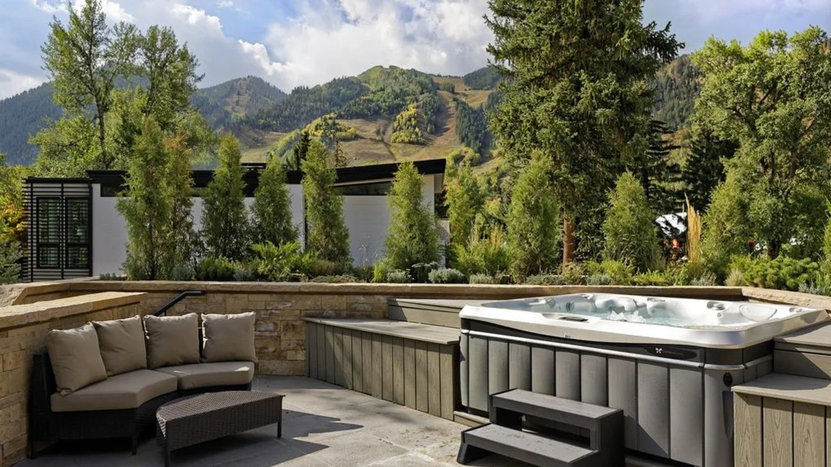 Upstairs outdoor hot tub