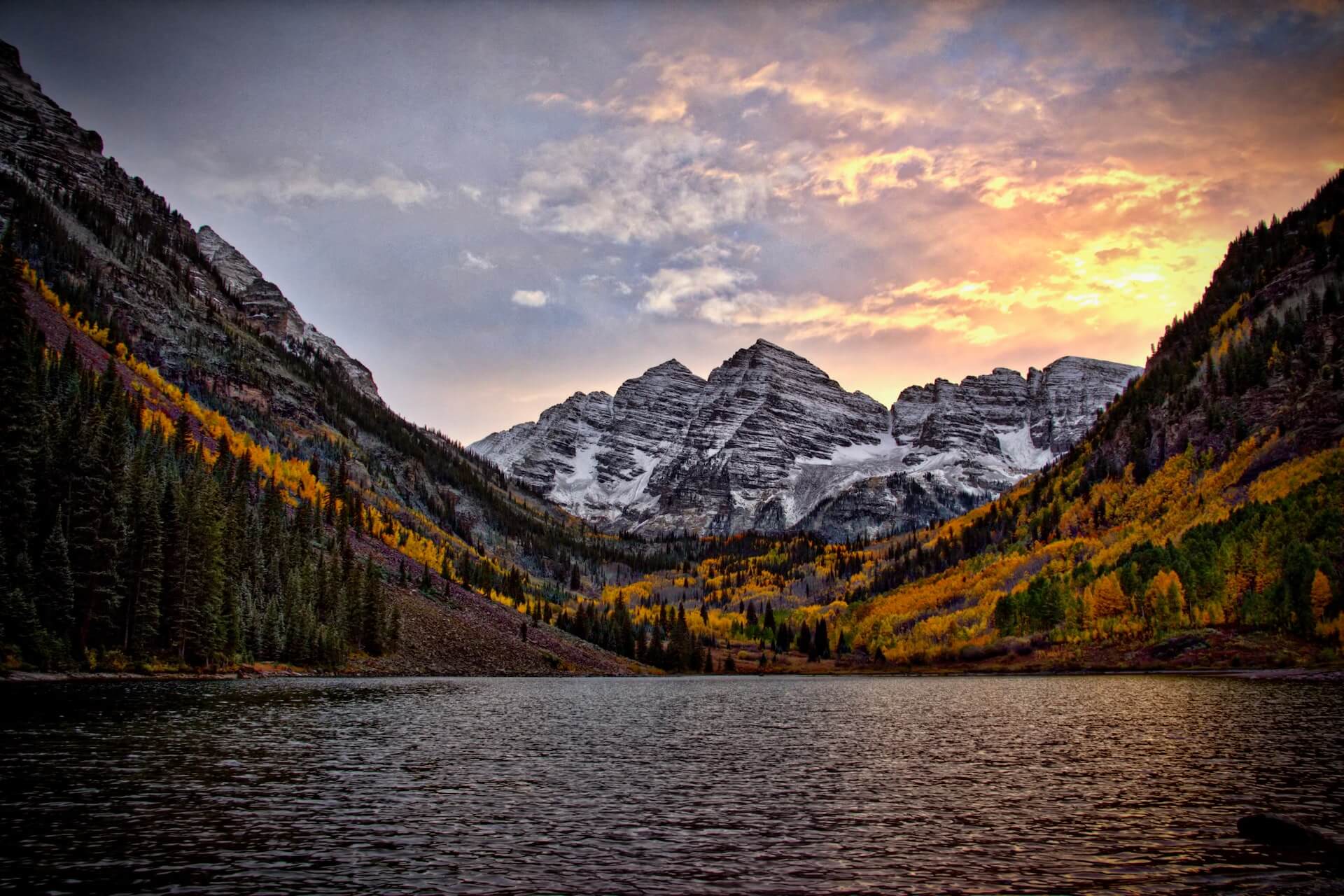 Maroon Lake at Sunset