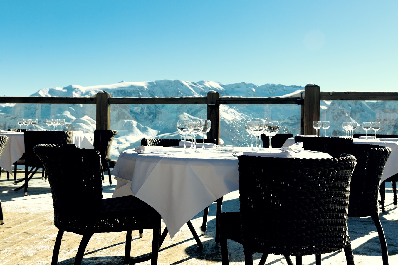 Alpine Outdoor Dining - Aspen Snowmass